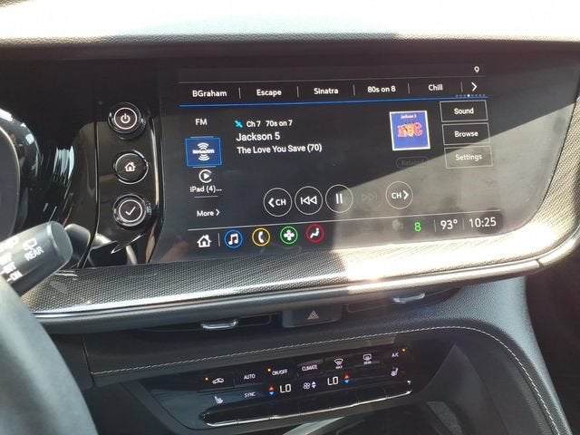 2022 Buick Envision Essence