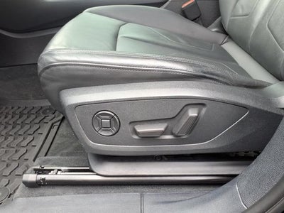 2023 Audi Q3 Premium Plus 45 TFSI S line quattro Tiptronic