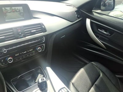 2018 BMW 320i xDrive